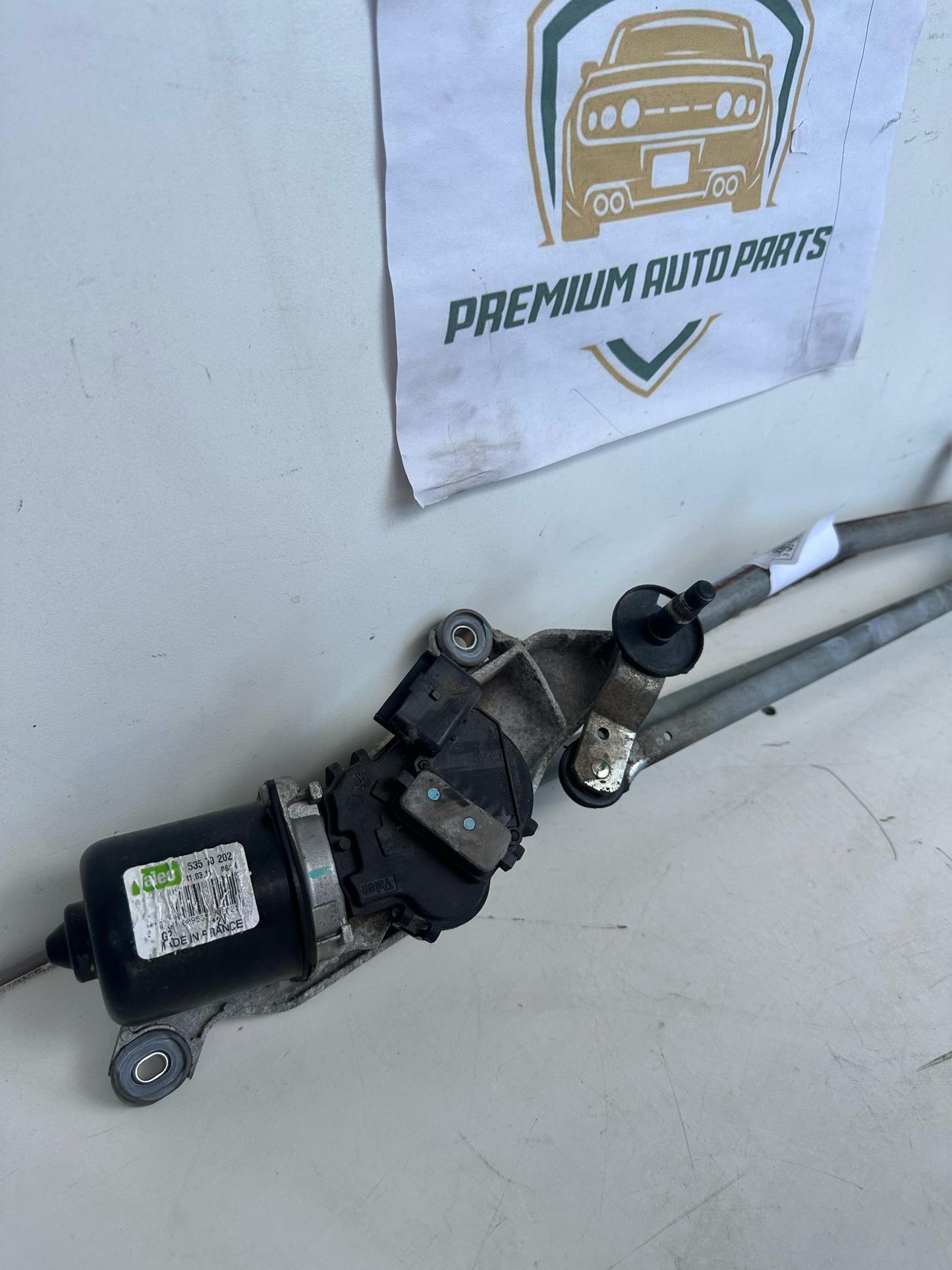 201 1Nissan Dualis I J10 Wiper Linkage