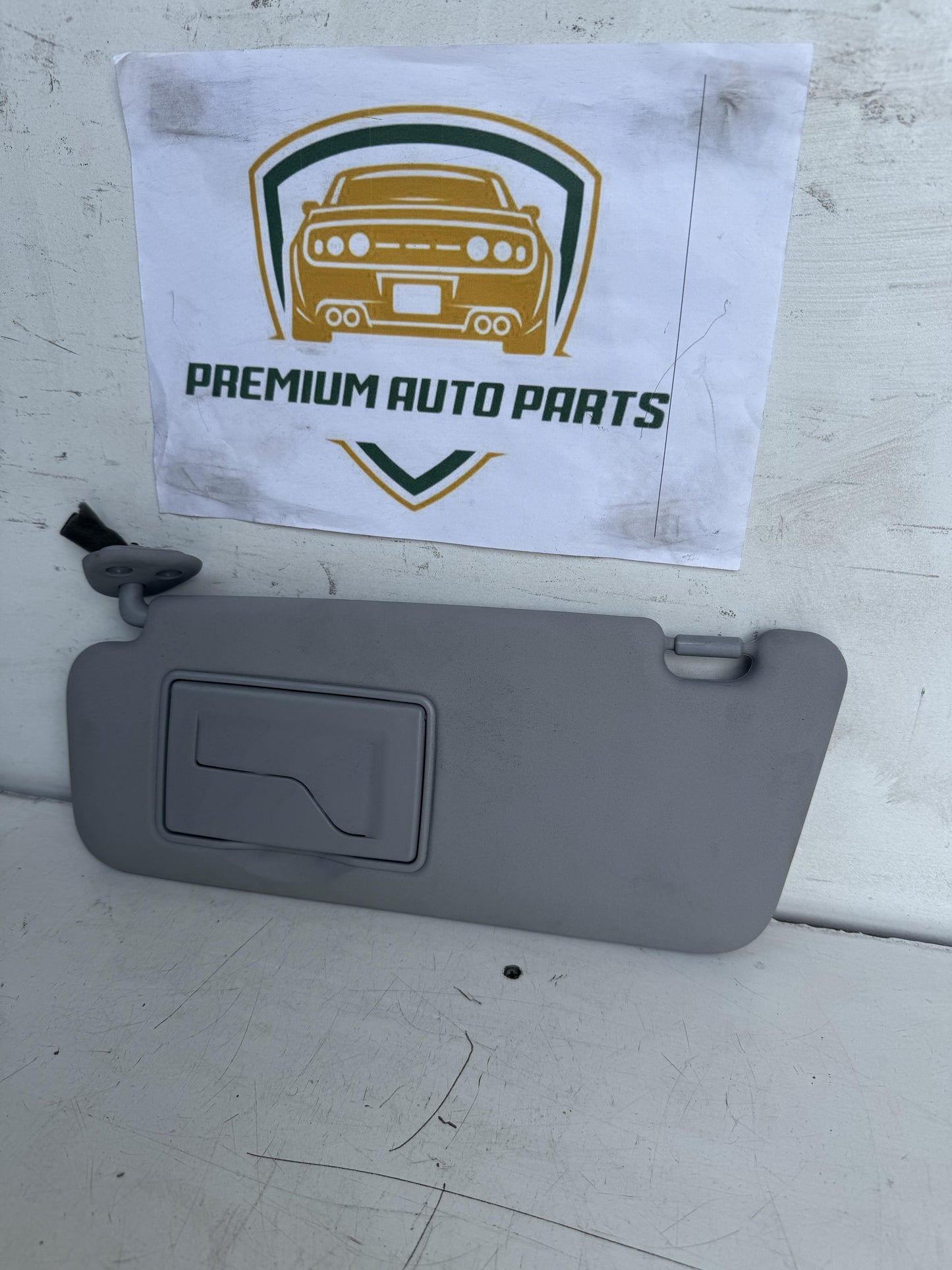2009  FD Left Sun Visor