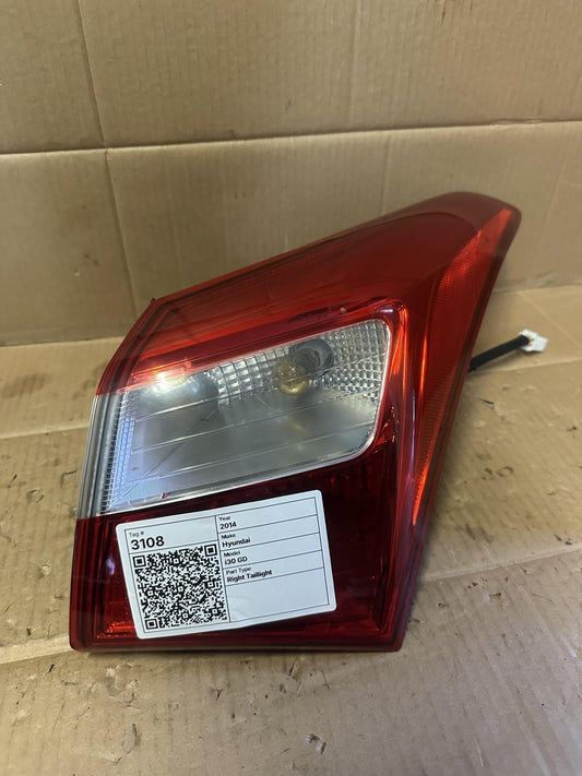 2014   Right Taillight