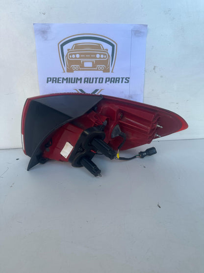 2016   Left Taillight