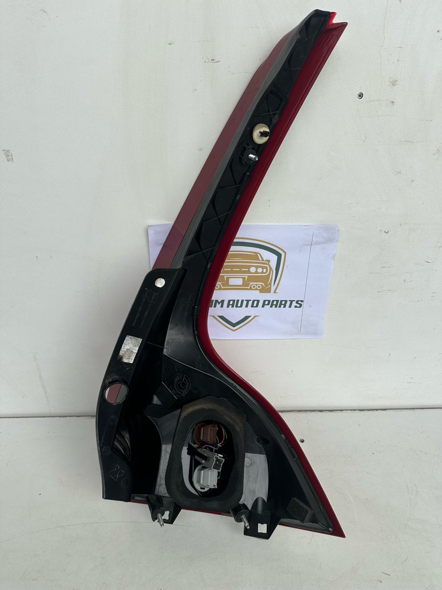2012 Volvo XC60 Left Taillight