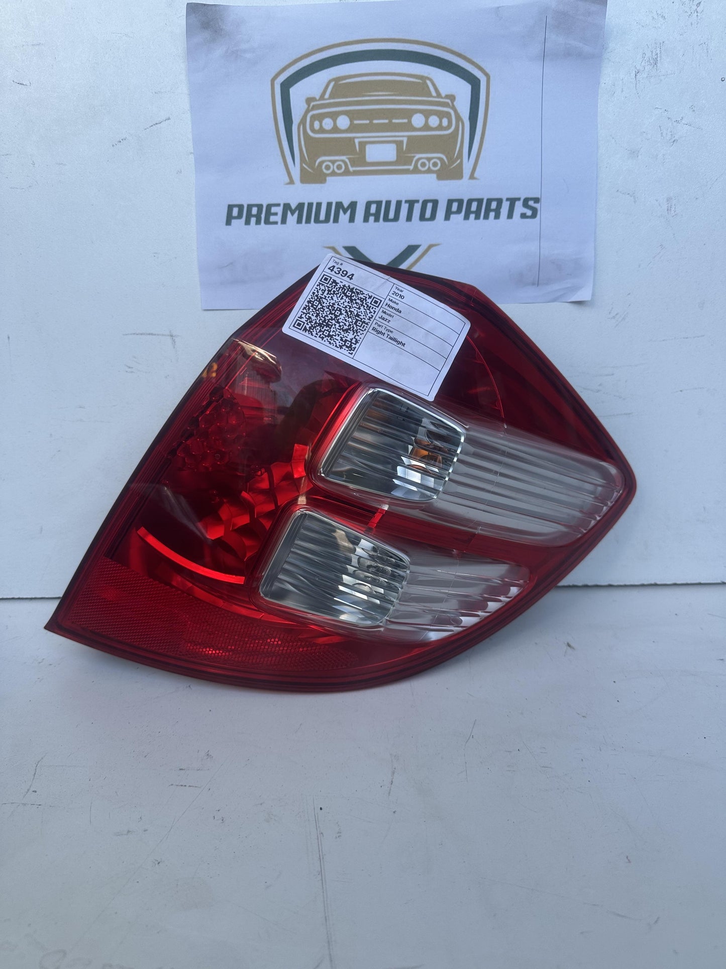 2010  GE Right Taillight