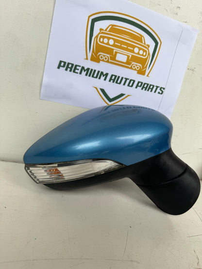 2009   Right Door Mirror