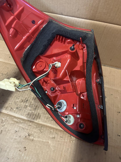 2008   Right Taillight