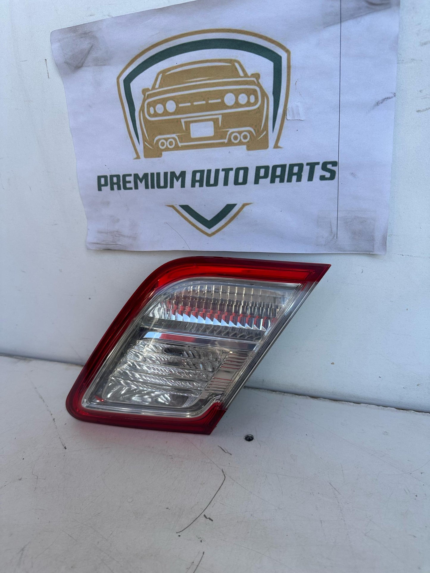 2011 Toyota Camry Right Boot Light