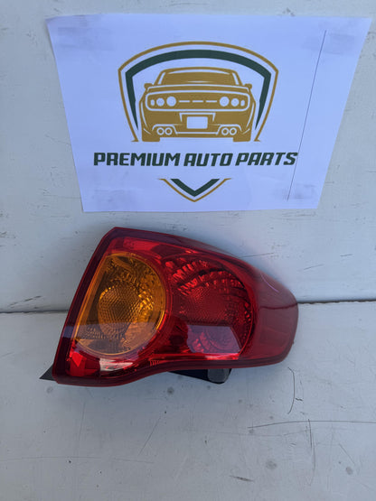 2008   Right Taillight