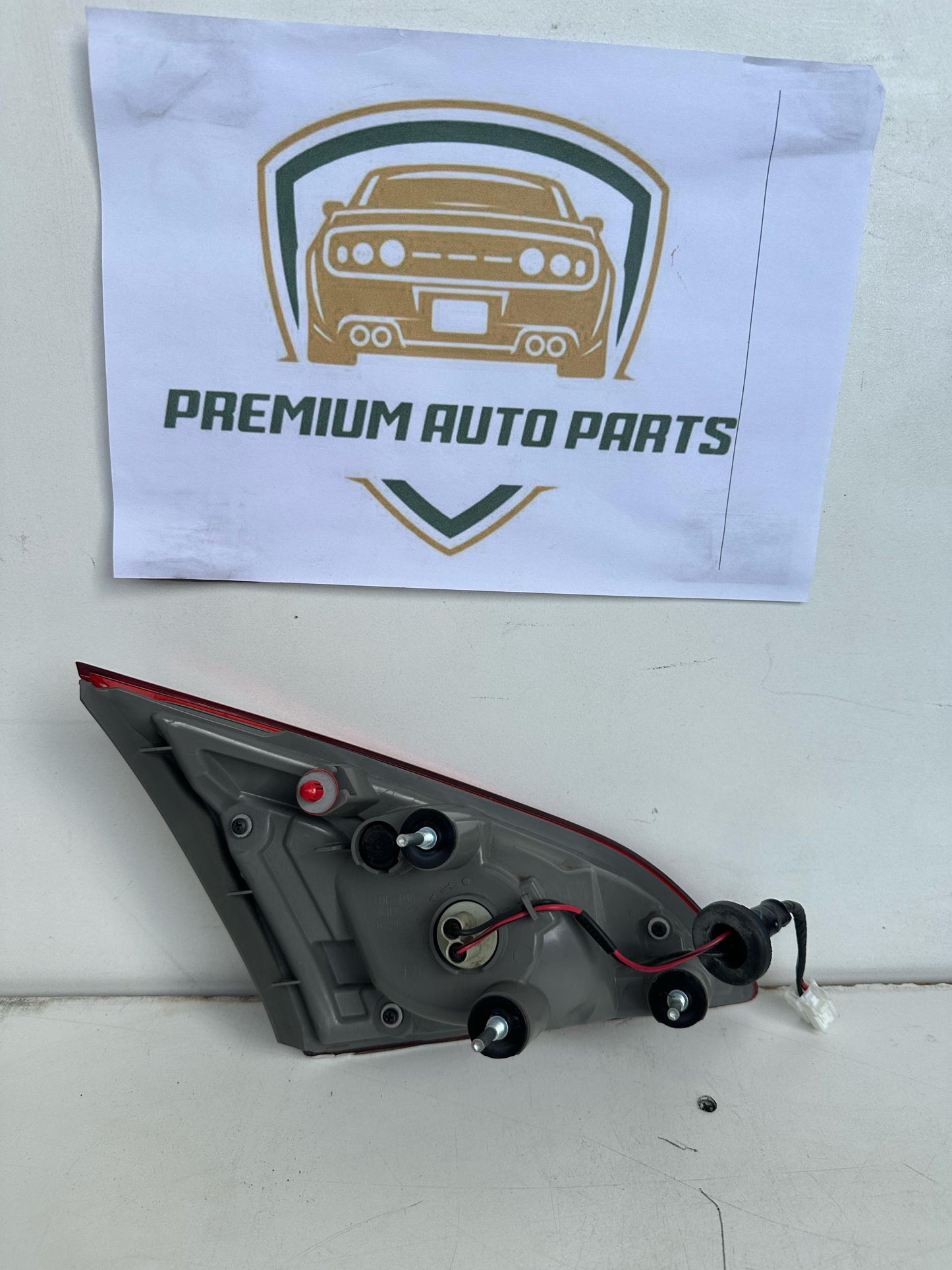 2012 Nissan MuranoII Z51 Right Boot Light