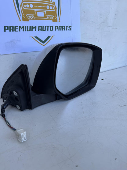 2012  V BM Right Door Mirror