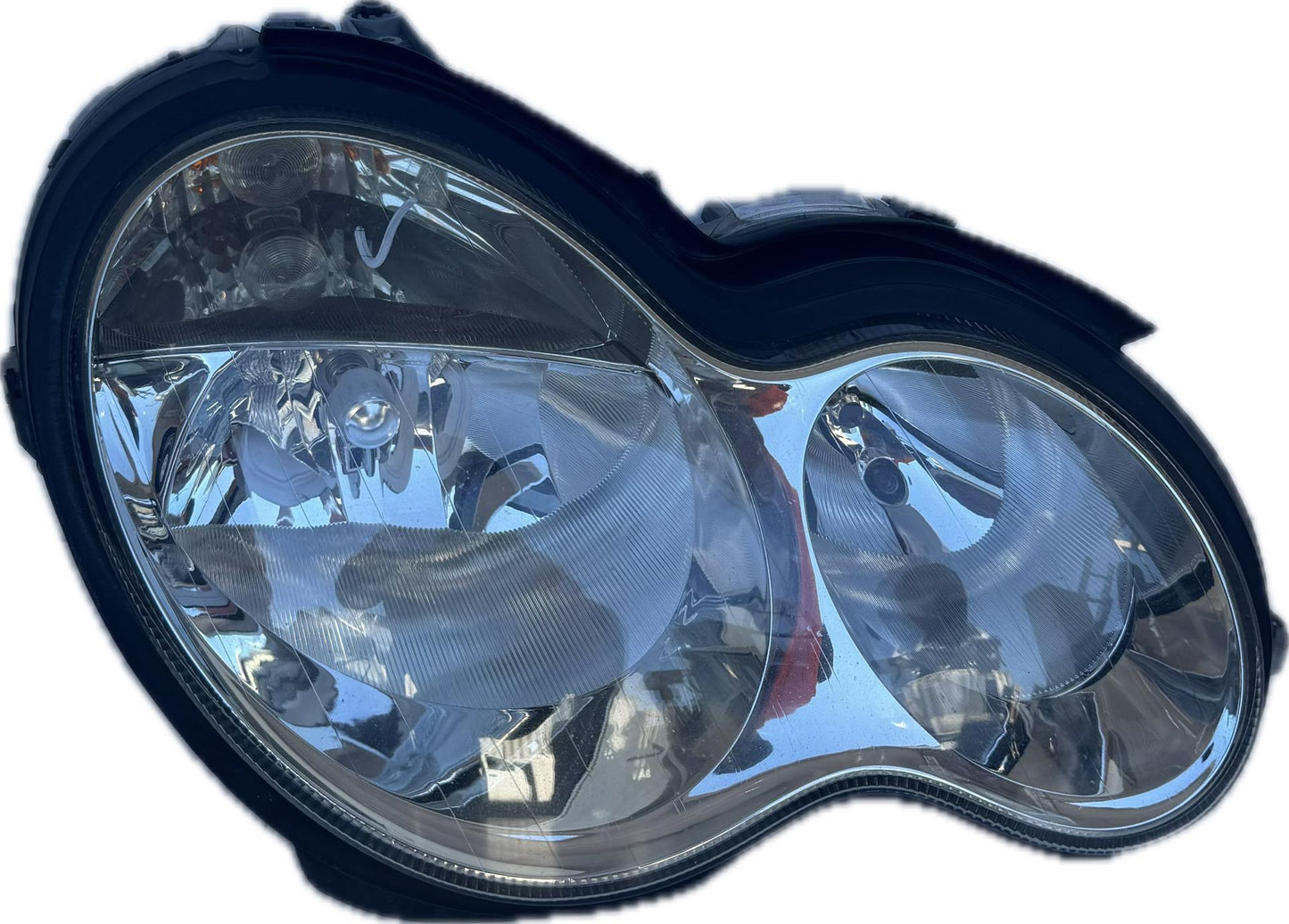2005   Right Headlight