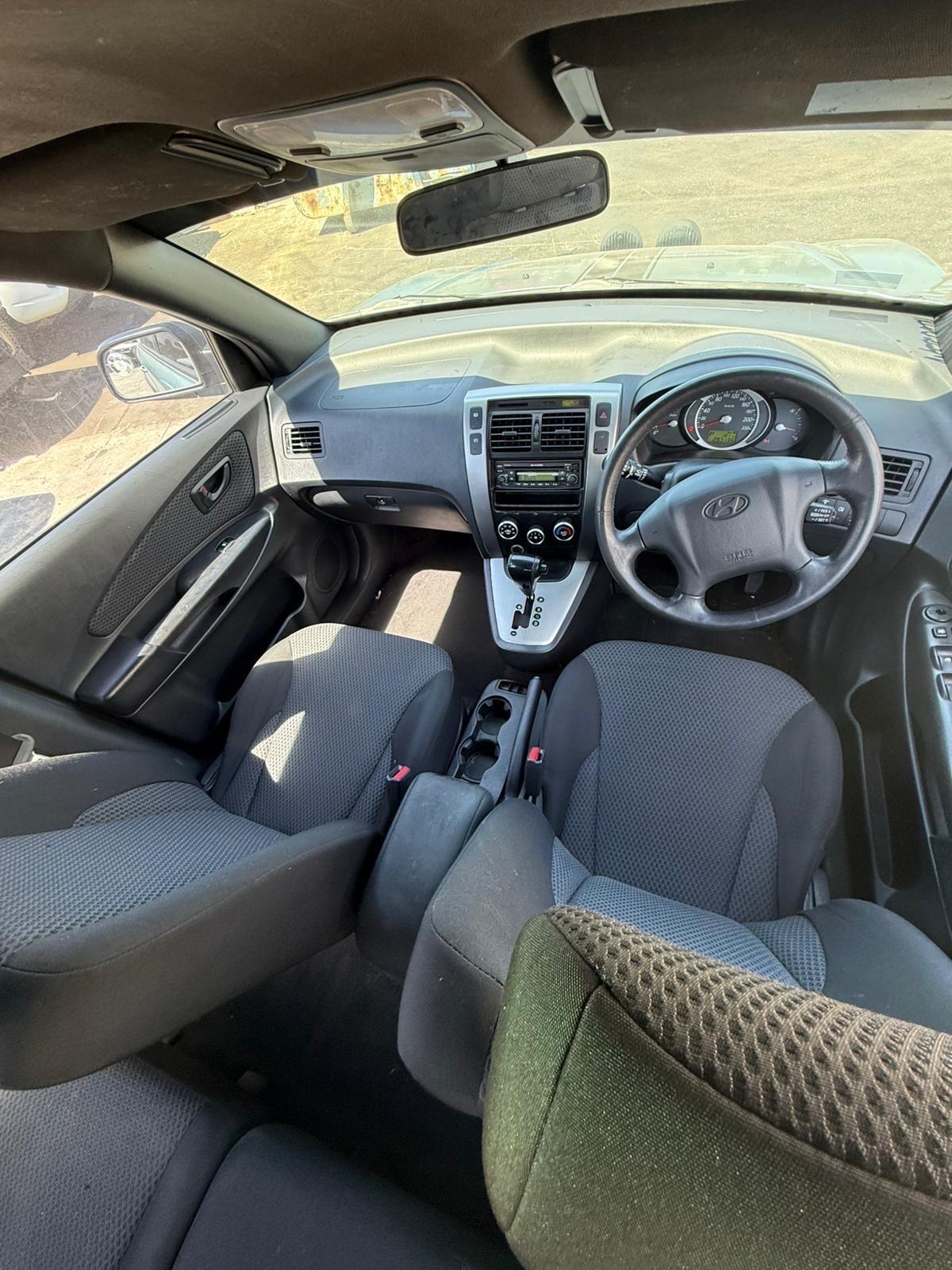 2009 Hyundai Tucson  JMStation Wagon 
Hyundai
Tucson