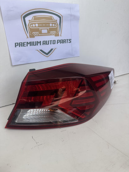 2018   Right Taillight