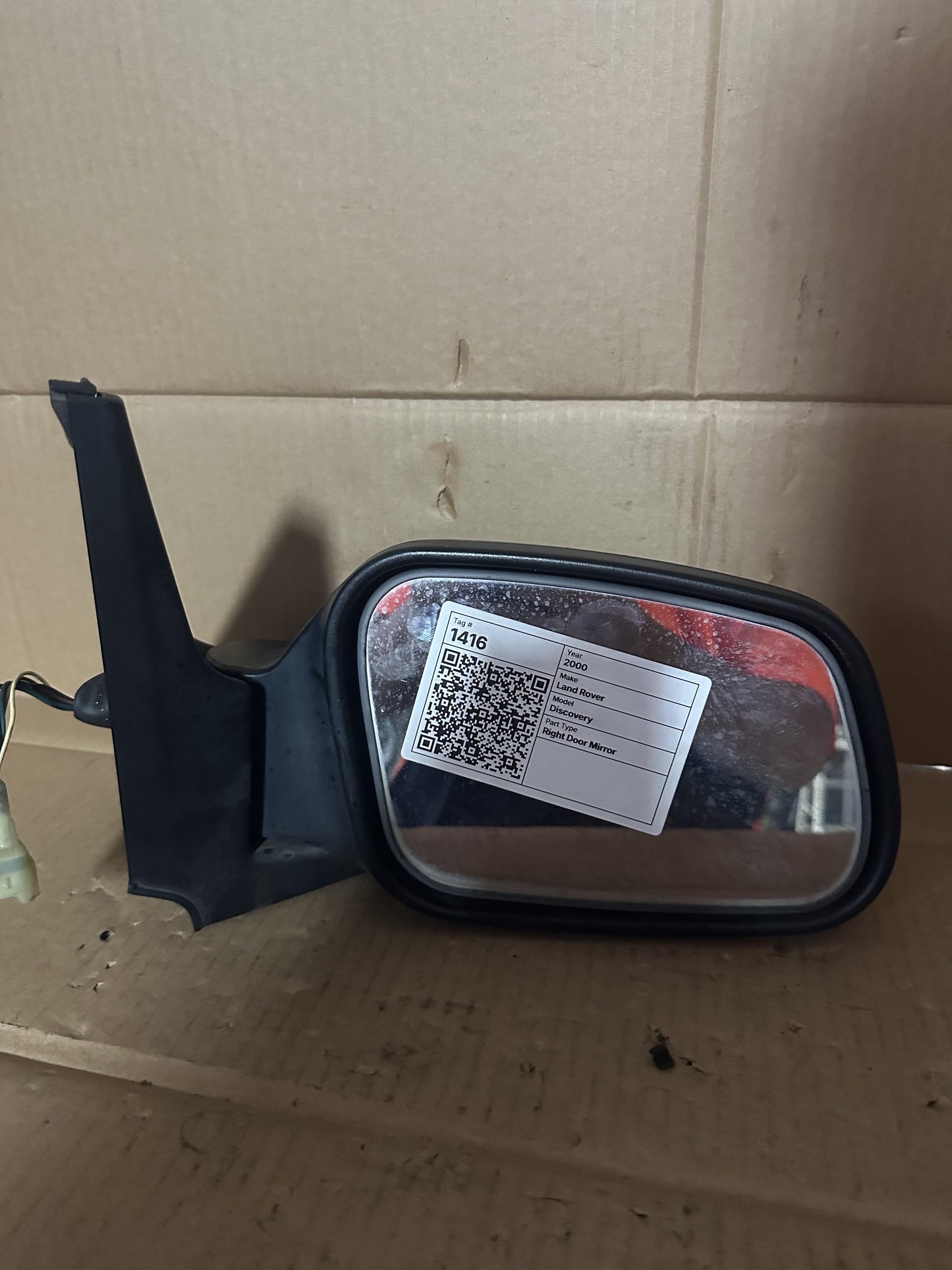 2000  II L318 Right Door Mirror