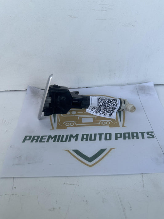 2009  J150 Right Headlight Washer Jet