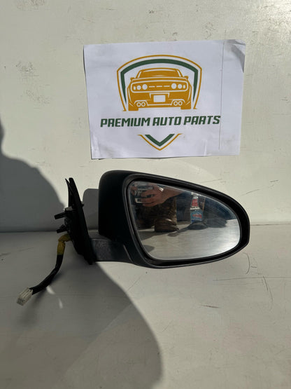 2013   Right Door Mirror