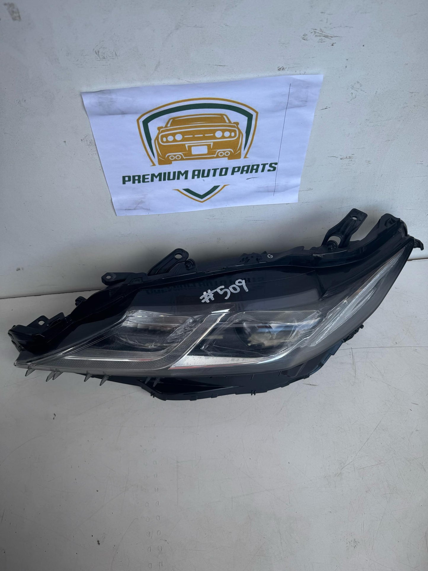 2018  XV70 Left Headlight