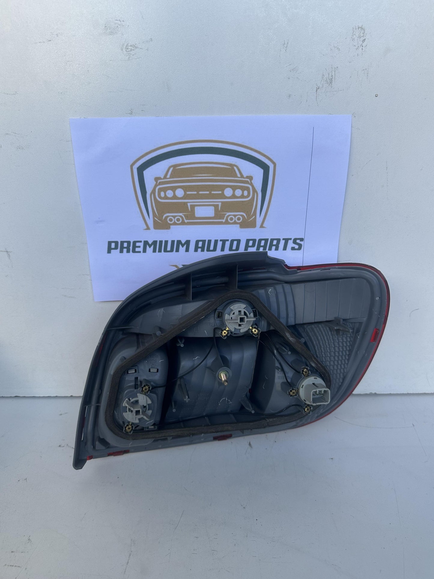 2003   Left Taillight
