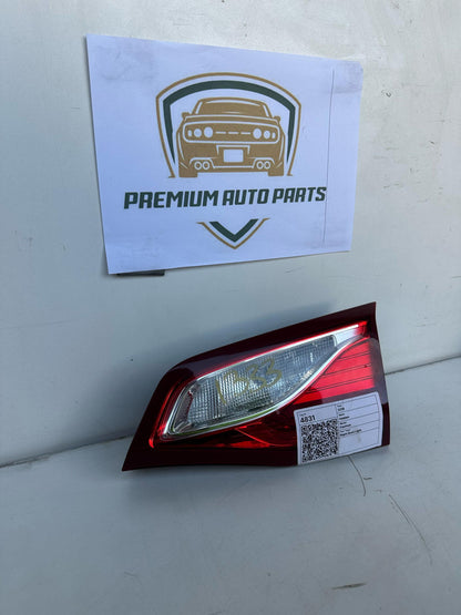 2019  EQ Right Boot Light