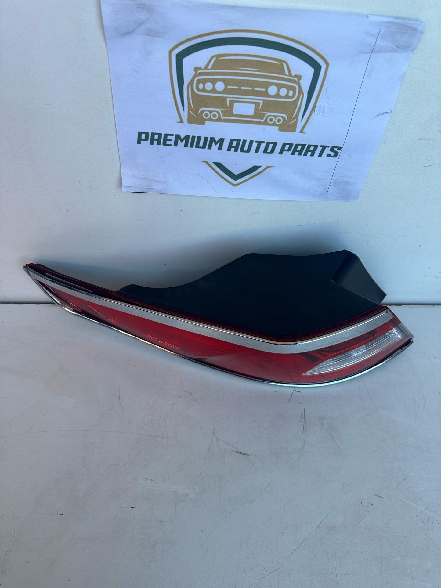 2011 Kia Optima TF Left Taillight
