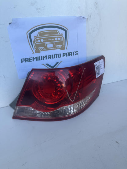 2007  V40 Right Taillight