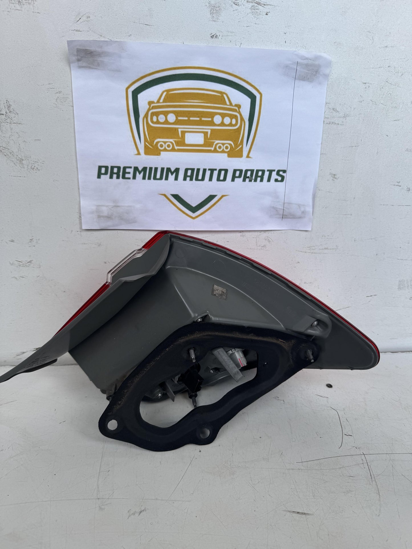 2016   Left Taillight