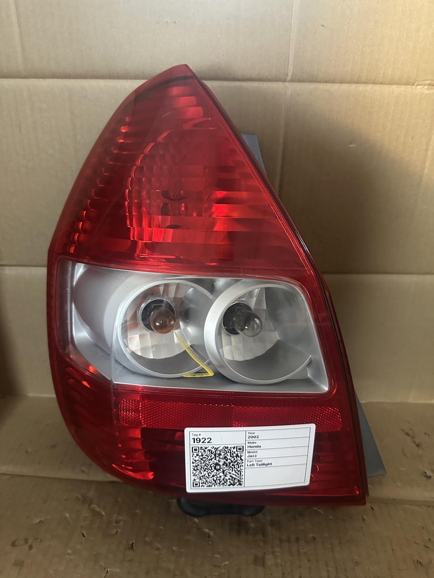 2002   Left Taillight