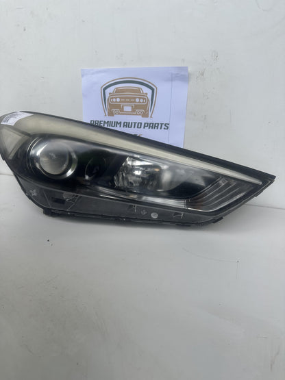 2016  TL Right Headlight