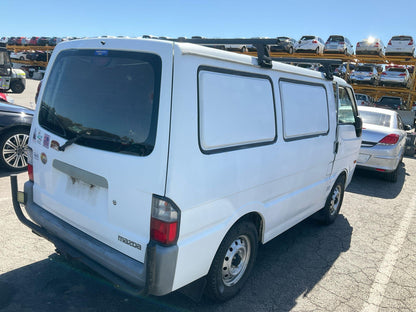 2005 Mazda E1800  Cargo Van 
Mazda
E1800