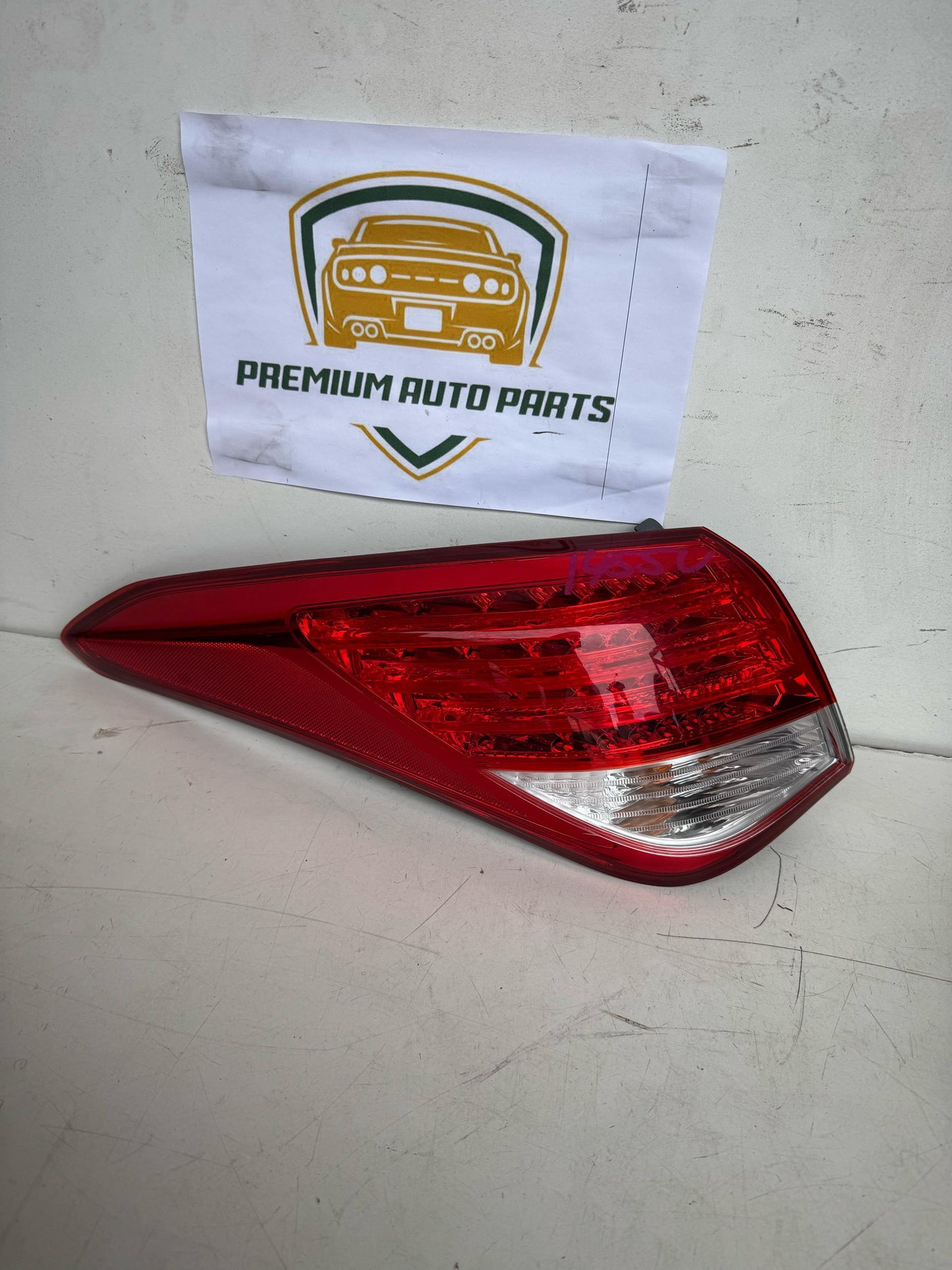 2013  VF Left Taillight