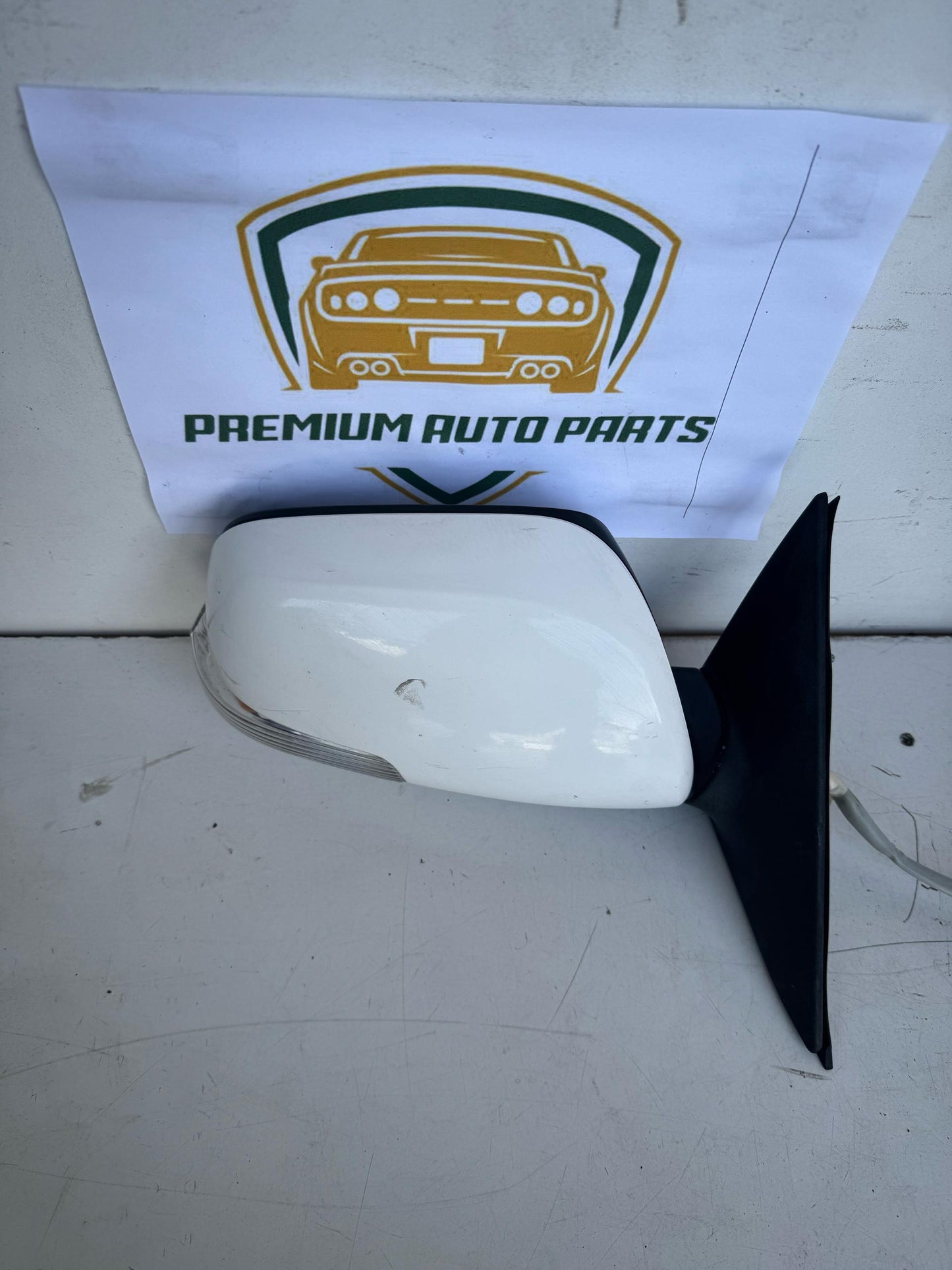 2010   Right Door Mirror