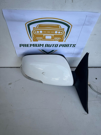 2010   Right Door Mirror