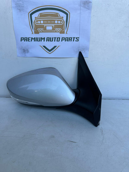 2013 Hyundai Accent Right Door Mirror