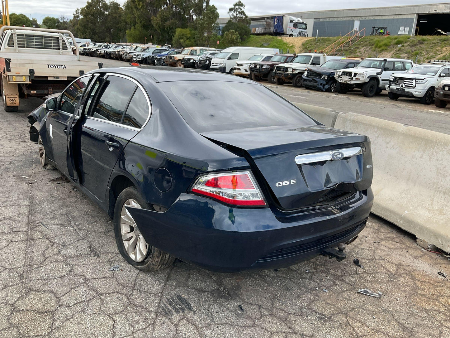 Ford 
Falcon