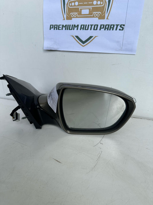 2013 Hyundai i40 VF Right Door Mirror