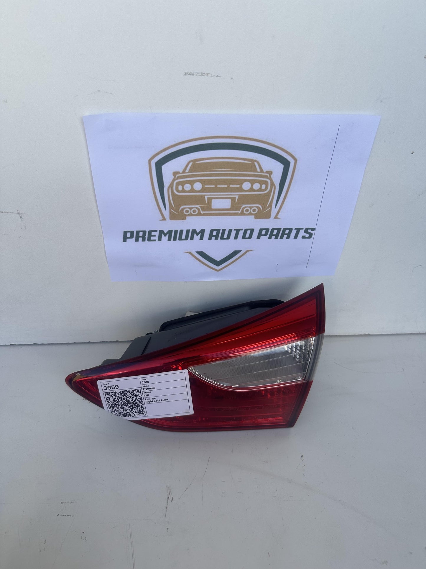 2016   Right Boot Light