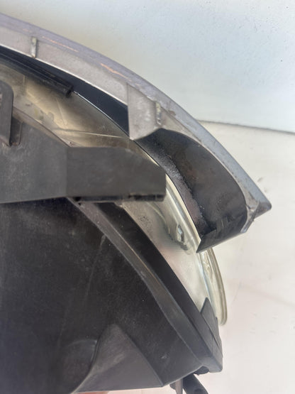 2004  E46 Right Headlight