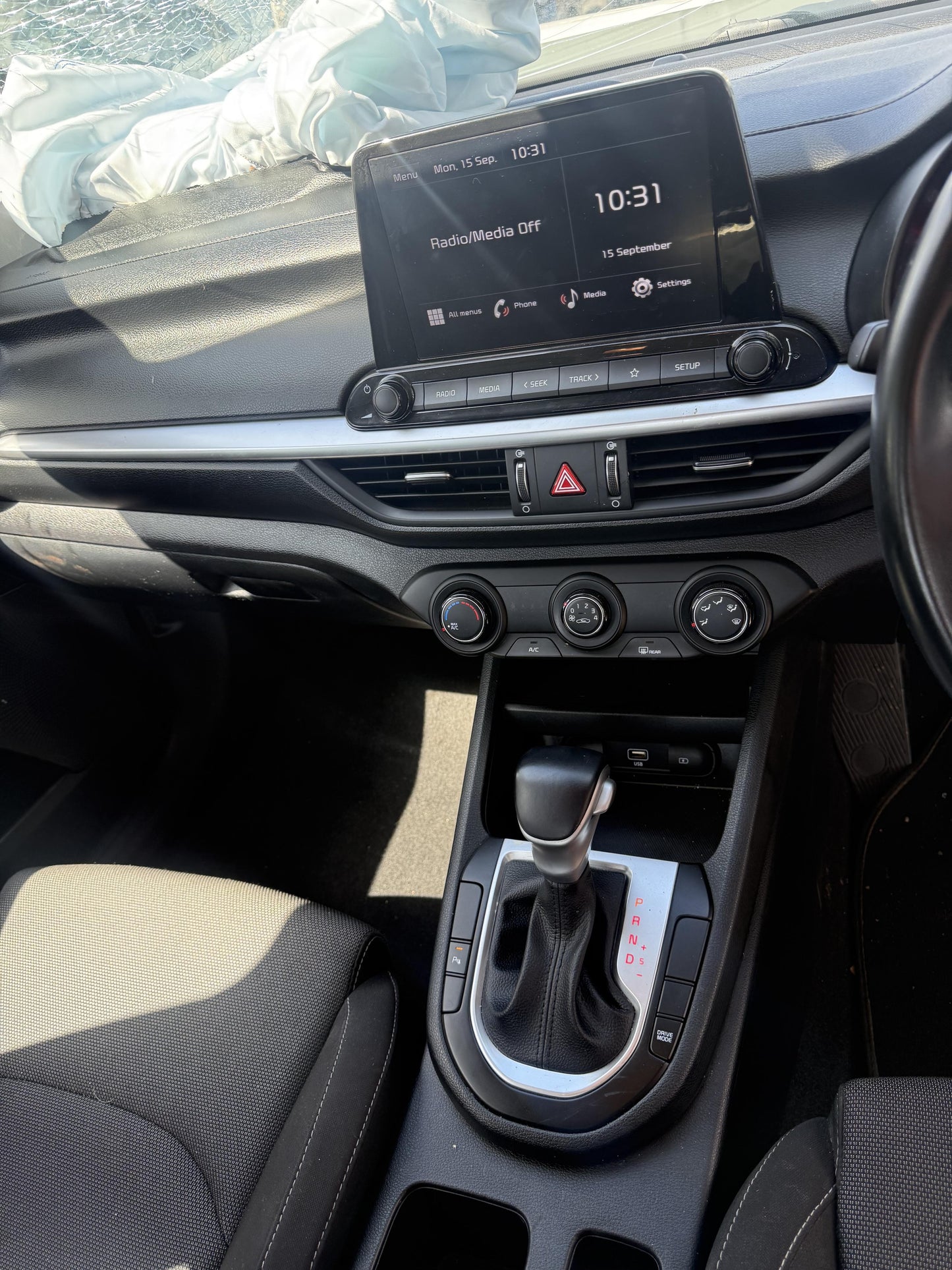 Kia 
Cerato