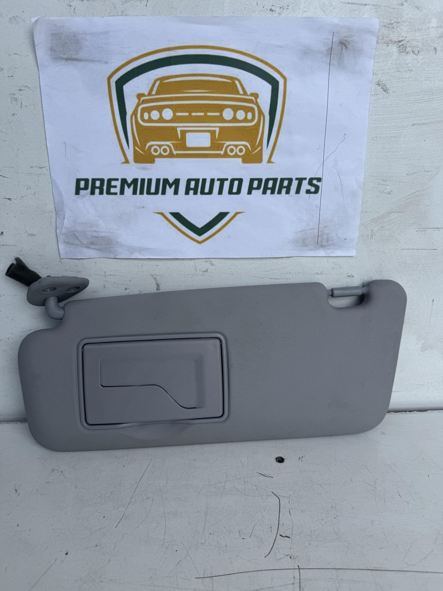 2009  FD Left Sun Visor