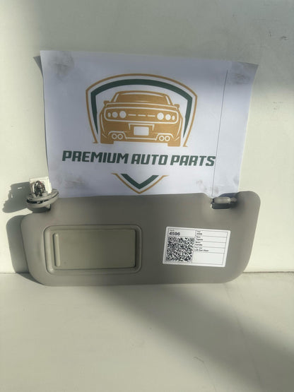2008  E150 Left Sun Visor
