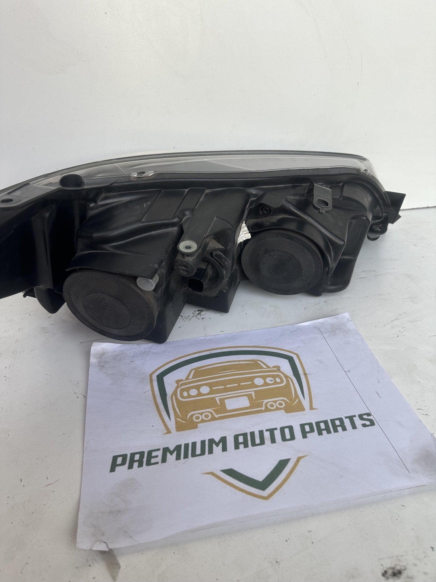 2017   Left Headlight