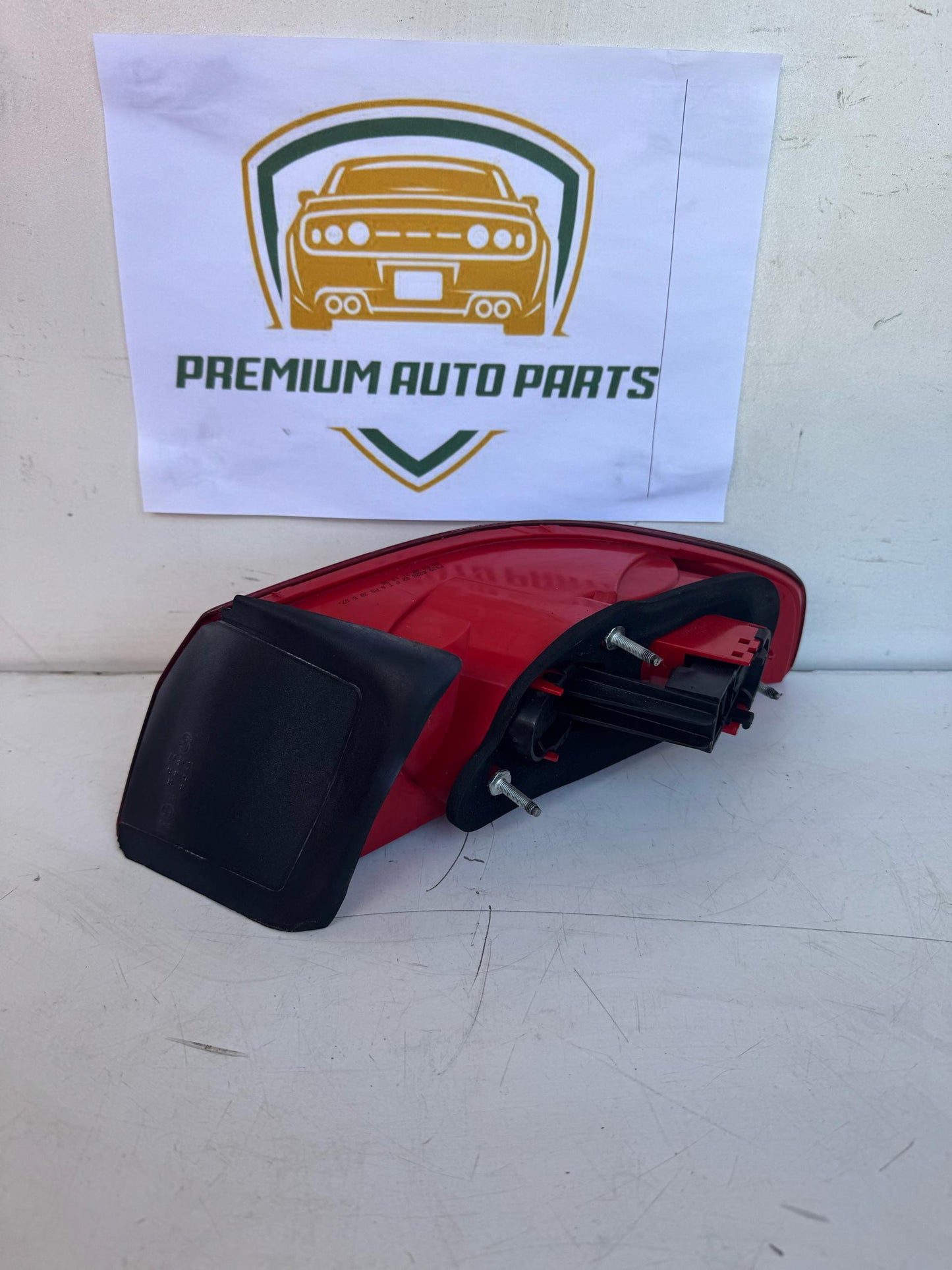 2008 Alfa Romeo 159 Left Taillight