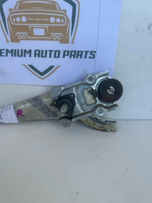 2008  E150 Left Rear Window Regulator/Motor