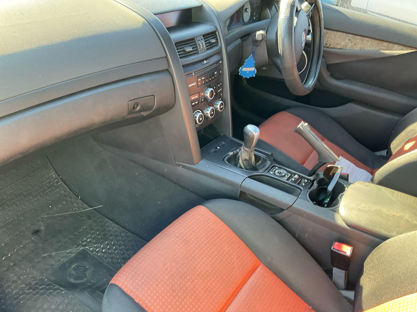 2007 Holden Commodore SV6 VESedan 
Holden
Commodore