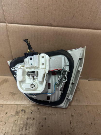 2010   Left Boot Light