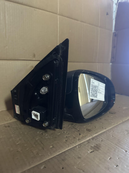 2018  QL Right Door Mirror