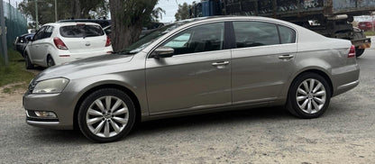 2012 Volkswagen Passat  Sedan 
Volkswagen
Passat