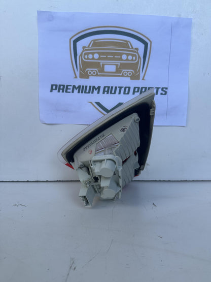 2006   Left Boot Light