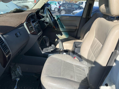 Mitsubishi 
Pajero