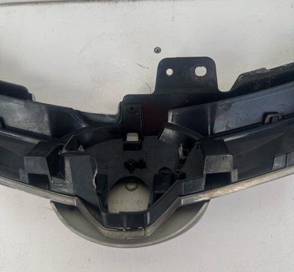 2006   Grille
