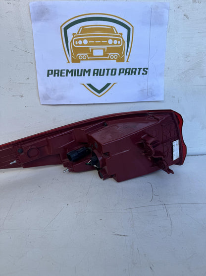 2018   Right Taillight