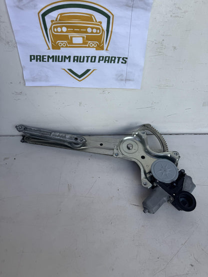 2013  U40 Right Front Window Regulator/Motor